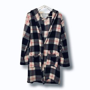 Ardene Black/White/Pink Cozy Fleece Robe